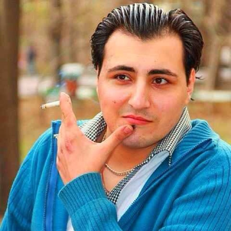 one handed pianist , Ali Baghbani , پیانیست تک دست